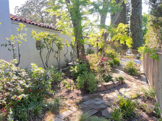1633 Argonne Dr, Stockton, CA 95203