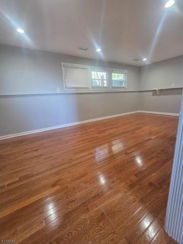 65 Shady Ln, Bridgewater Twp., NJ 08805
