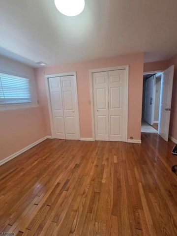 65 Shady Ln, Bridgewater Twp., NJ 08805