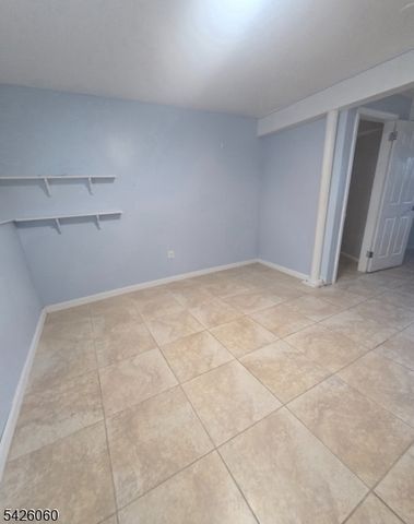 65 Shady Ln, Bridgewater Twp., NJ 08805