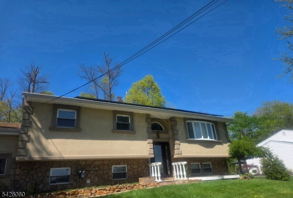 65 Shady Ln, Bridgewater Twp., NJ 08805 — photo 2