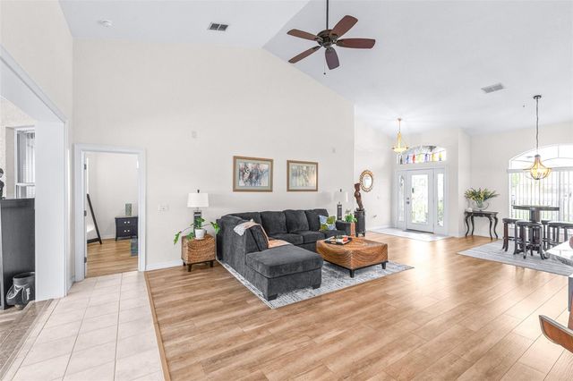 6546 BENDELOW DRIVE, Lakeland, FL 33810