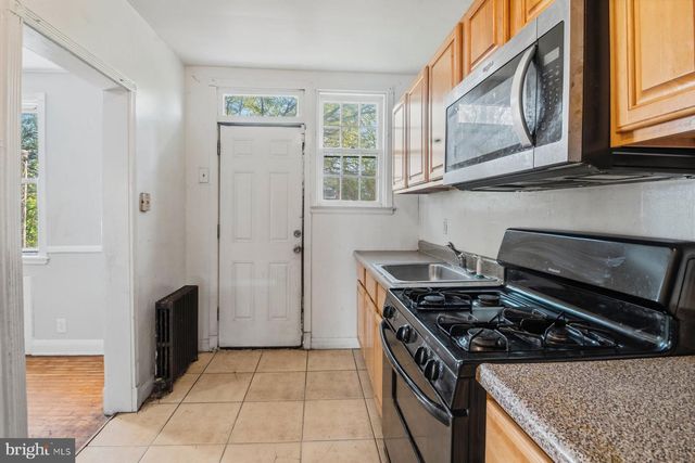 3220 CLIFTMONT AVE, Baltimore, MD 21213