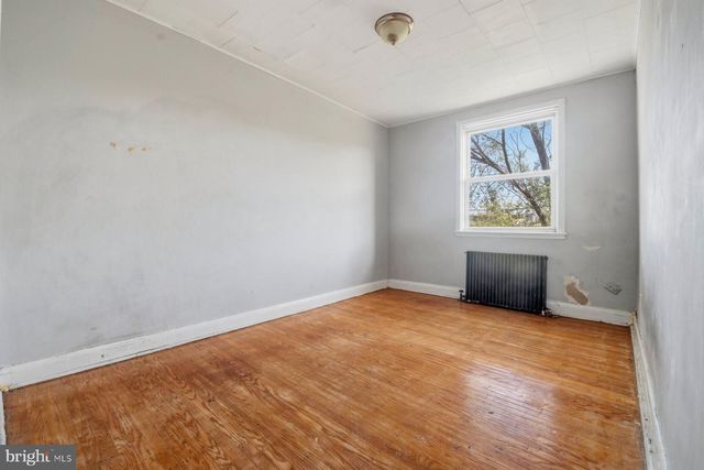 3220 CLIFTMONT AVE, Baltimore, MD 21213