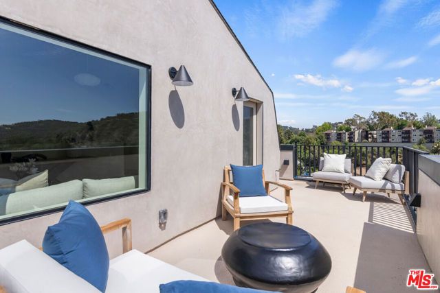 173 S Avenue 57, Los Angeles, CA 90042