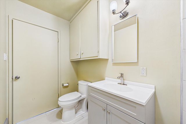 2730 Ocean Avenue, Eureka, CA 95501