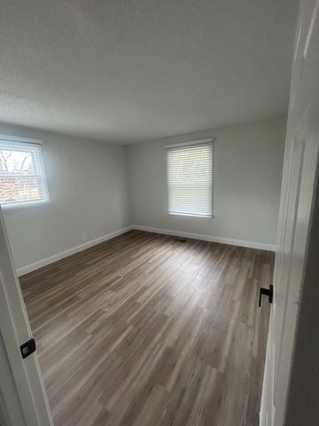 6 McKendree Cir, Hermitage, TN 37076