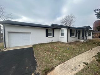 6 McKendree Cir, Hermitage, TN 37076