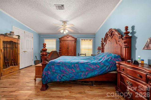 98 Lanning Drive, Columbus, NC 28722