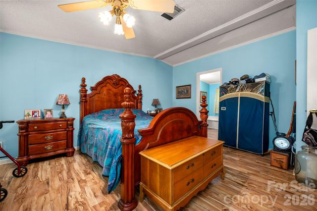 98 Lanning Drive, Columbus, NC 28722