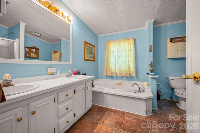 98 Lanning Drive, Columbus, NC 28722