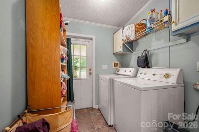 98 Lanning Drive, Columbus, NC 28722