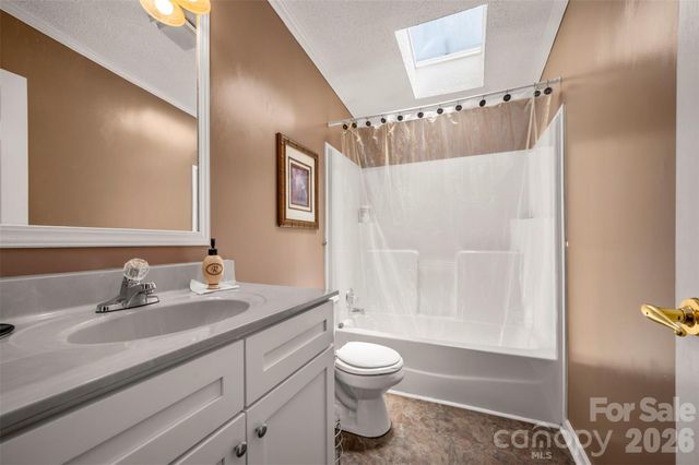 98 Lanning Drive, Columbus, NC 28722