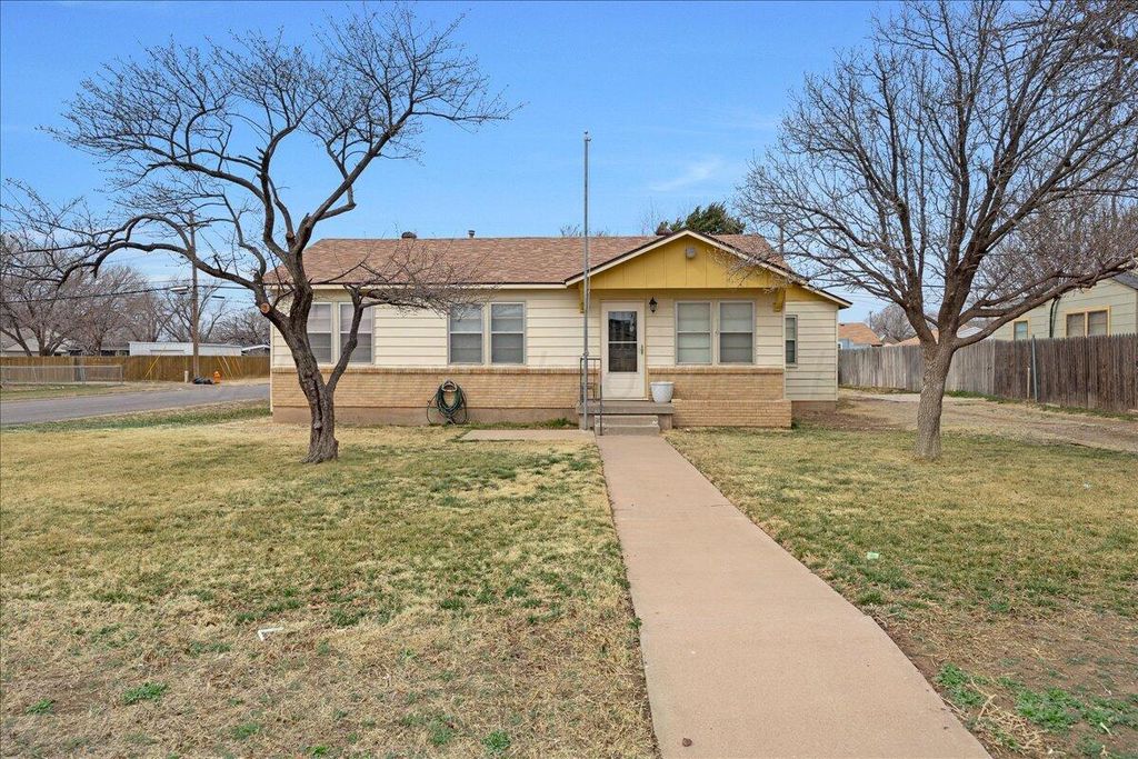 4318 S HUGHES Street, Amarillo, TX 79110