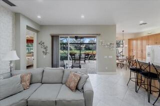 10599 Silverton Lane, Boynton Beach, FL 33437