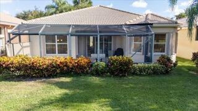 10599 Silverton Lane, Boynton Beach, FL 33437