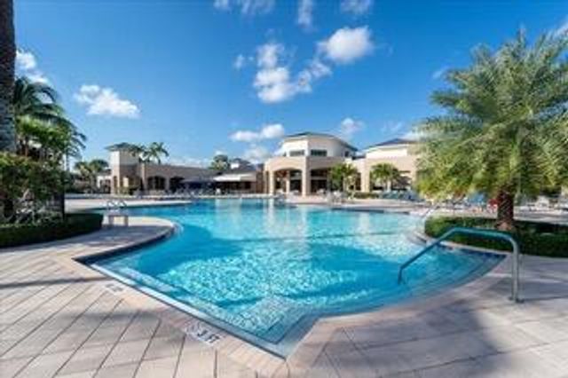 10599 Silverton Lane, Boynton Beach, FL 33437