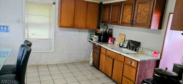 286 Chambers St, Phillipsburg Town, NJ 08865