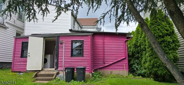 286 Chambers St, Phillipsburg Town, NJ 08865