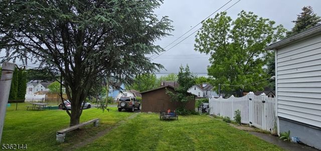 286 Chambers St, Phillipsburg Town, NJ 08865
