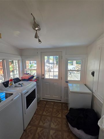 1568 DREW STREET, Clearwater, FL 33755