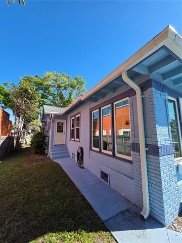 1568 DREW STREET, Clearwater, FL 33755