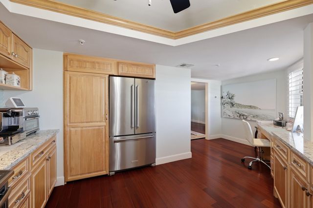 19800 Sandpointe Bay Drive 802, Tequesta, FL 33469