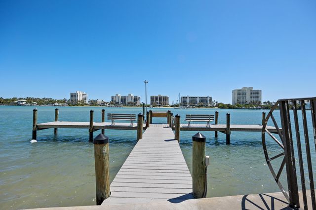 19800 Sandpointe Bay Drive 802, Tequesta, FL 33469