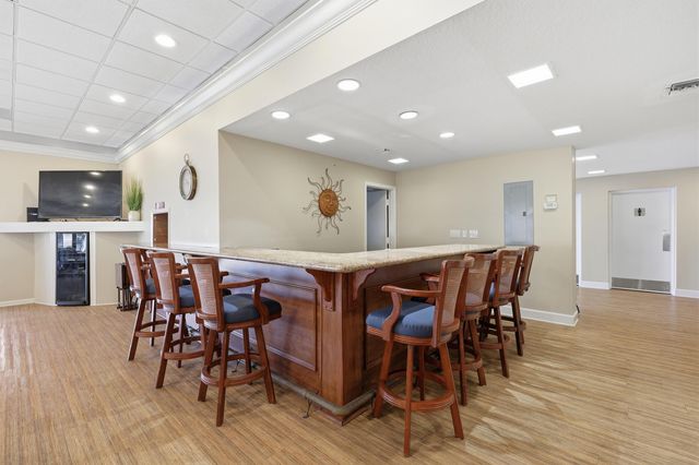 19800 Sandpointe Bay Drive 802, Tequesta, FL 33469