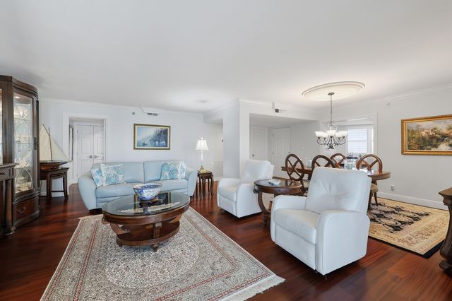 19800 Sandpointe Bay Drive 802, Tequesta, FL 33469