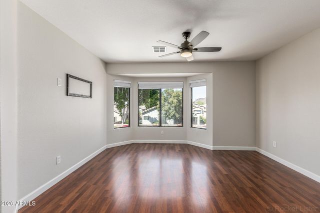 5424 W VILLA MARIA Drive W, Glendale, AZ 85308