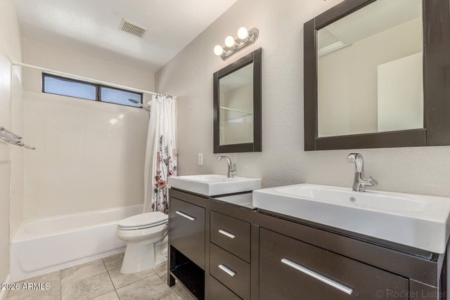 5424 W VILLA MARIA Drive W, Glendale, AZ 85308