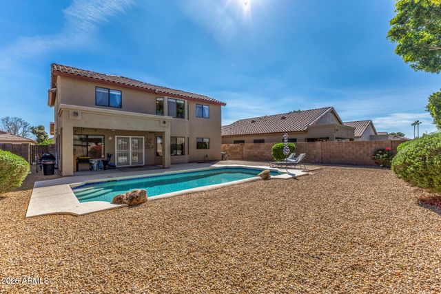 5424 W VILLA MARIA Drive W, Glendale, AZ 85308