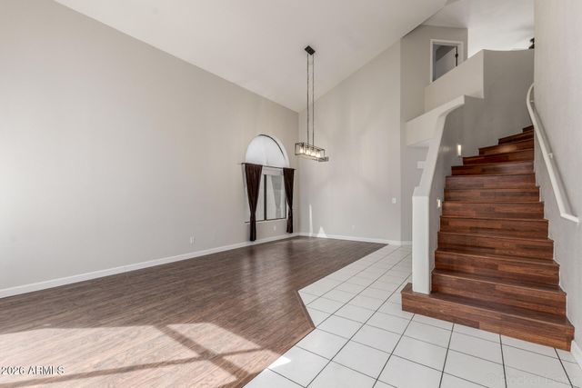 5424 W VILLA MARIA Drive W, Glendale, AZ 85308