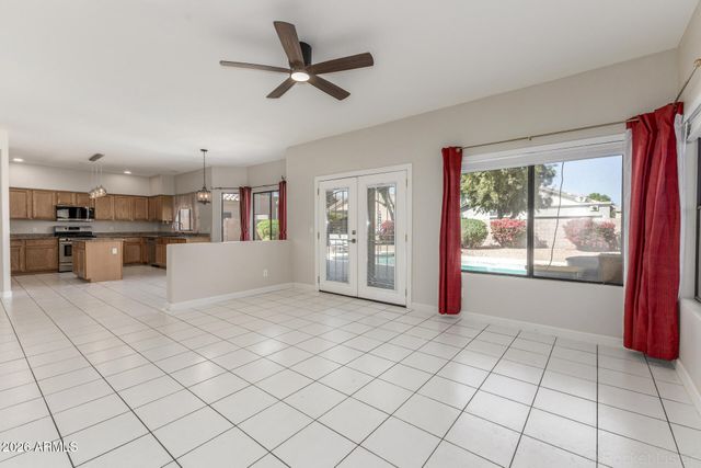 5424 W VILLA MARIA Drive W, Glendale, AZ 85308