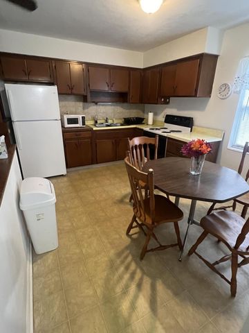 1622 NE Maureen Court, Jensen Beach, FL 34957