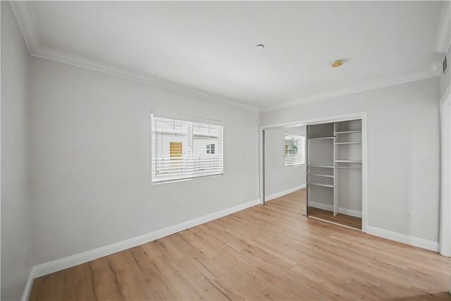1878 Greenfield Avenue 204, Los Angeles, CA 90025