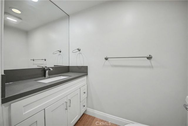 1878 Greenfield Avenue 204, Los Angeles, CA 90025