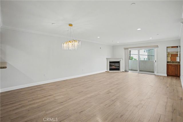 1878 Greenfield Avenue 204, Los Angeles, CA 90025