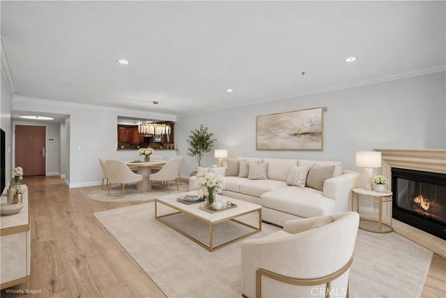 1878 Greenfield Avenue 204, Los Angeles, CA 90025