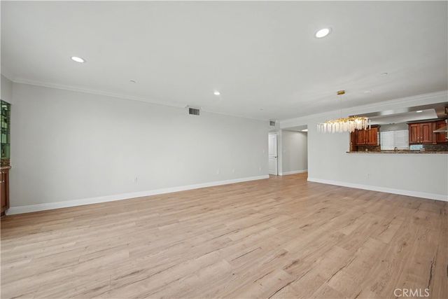 1878 Greenfield Avenue 204, Los Angeles, CA 90025