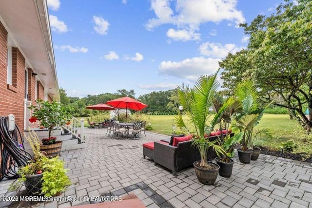 545 Cassville Road, Jackson, NJ 08527