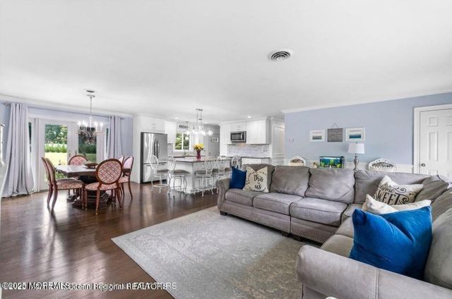 545 Cassville Road, Jackson, NJ 08527