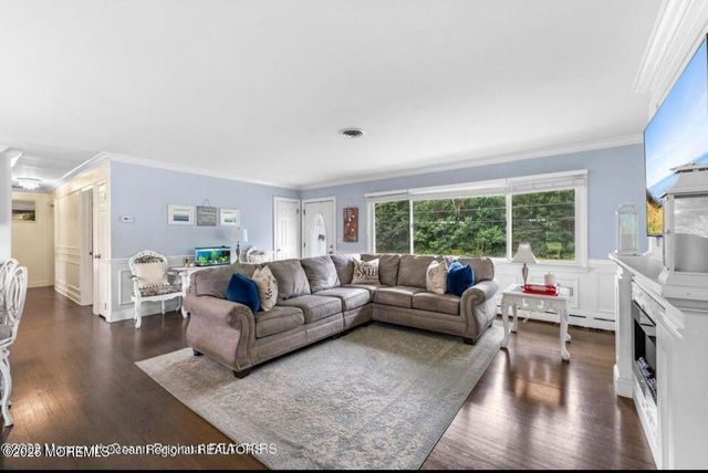 545 Cassville Road, Jackson, NJ 08527