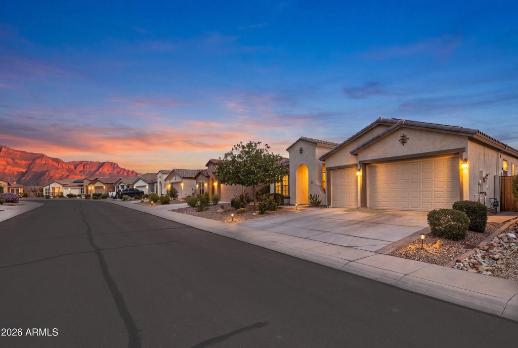 7313 S BENNETT Circle, Gold Canyon, AZ 85118 — photo 5