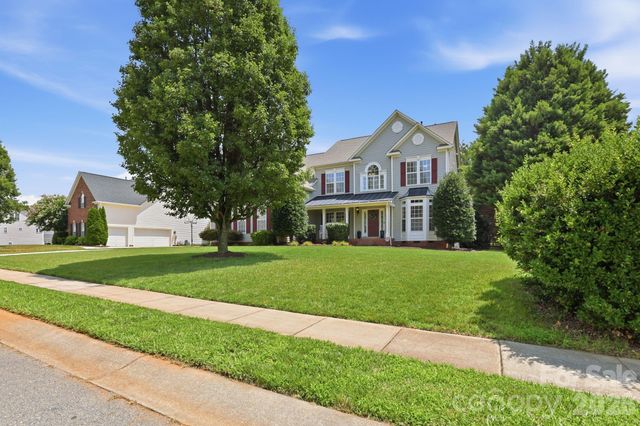 151 Corona Circle, Mooresville, NC 28117