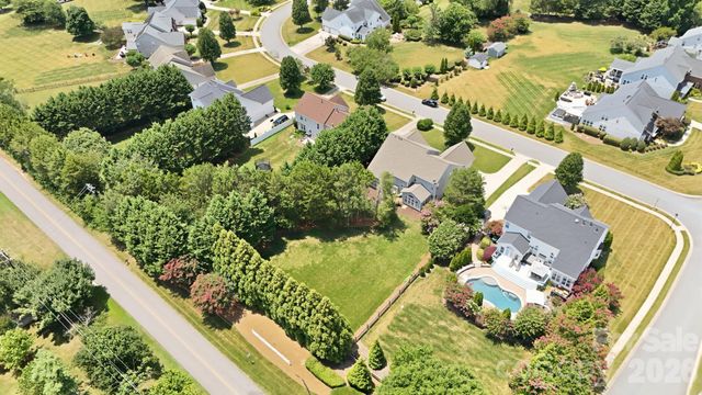 151 Corona Circle, Mooresville, NC 28117