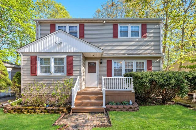 64 Spar Drive, Mastic Beach, NY 11951