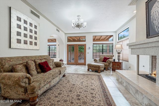 5620 E Binghampton Drive, Tucson, AZ 85712