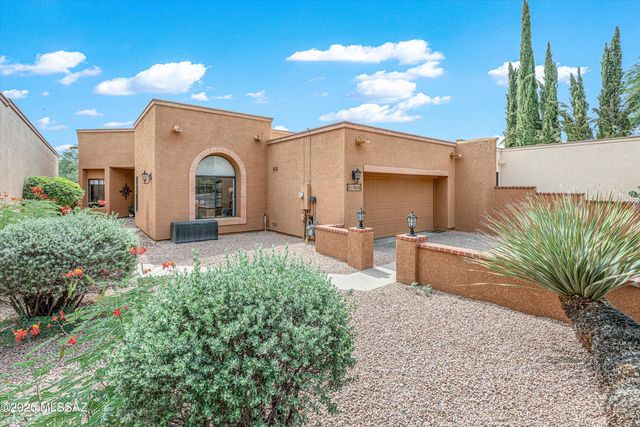 5620 E Binghampton Drive, Tucson, AZ 85712